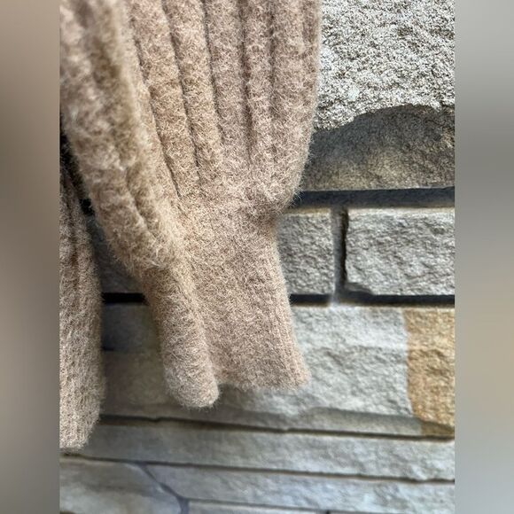 Aerie Buttercream Crew Oversized Slouchy Sweater Small Cappucino Tan cozy soft - Picture 4 of 8